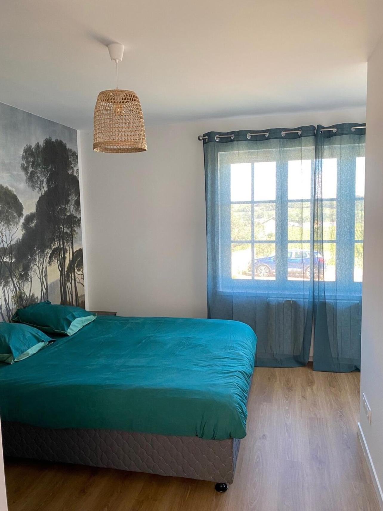 Les Hirondelles De Fuiss Apartment Fuissé Екстериор снимка