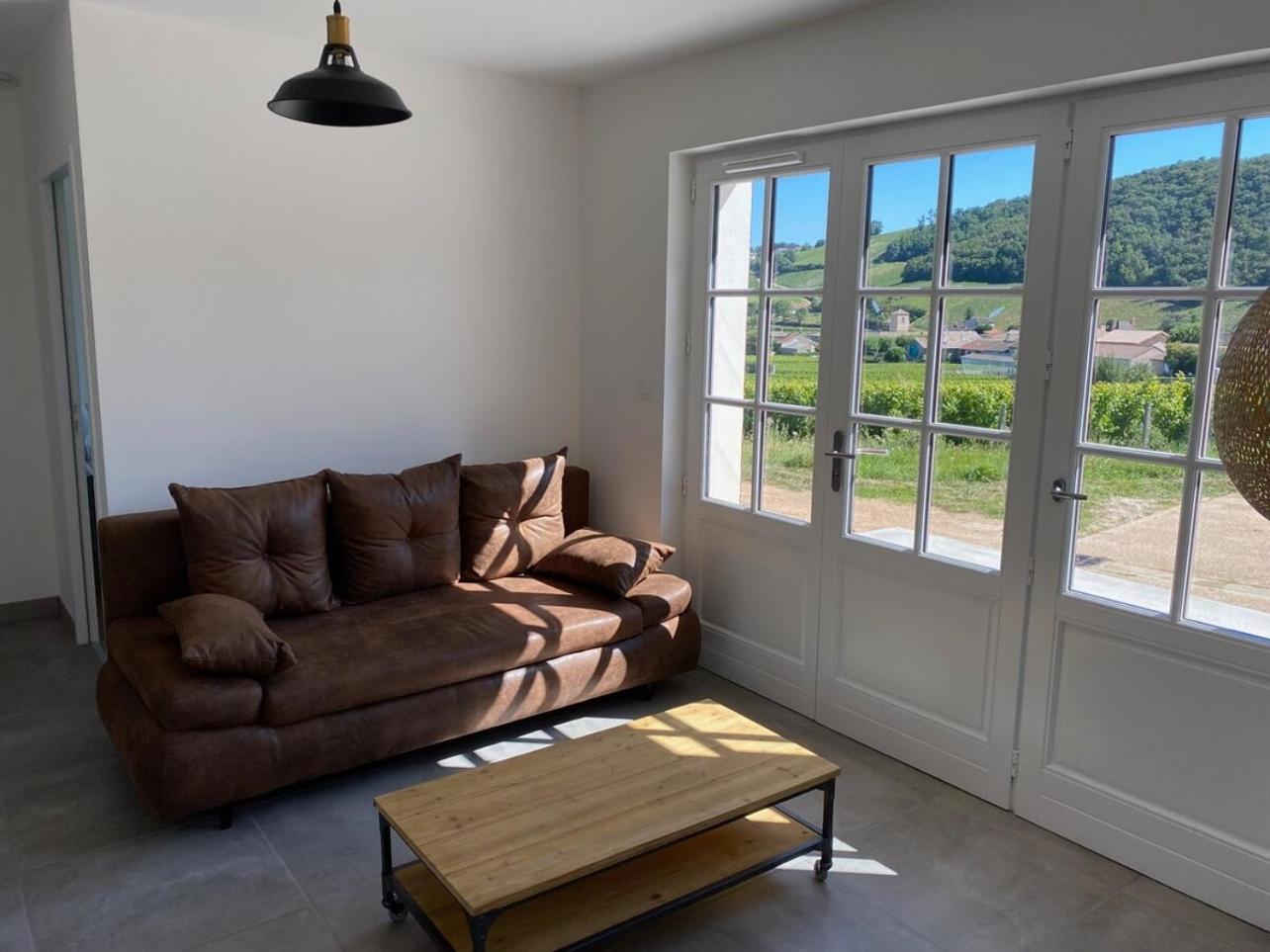 Les Hirondelles De Fuiss Apartment Fuissé Екстериор снимка